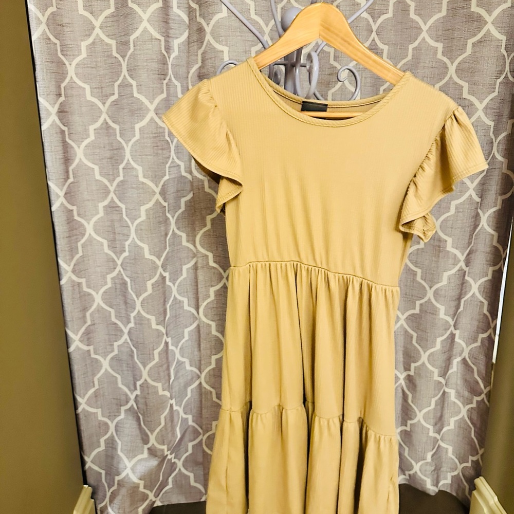 Olivia Rae Dress in Tan Color